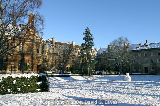 Pembroke College  Snowy Cambridge, January 2004 